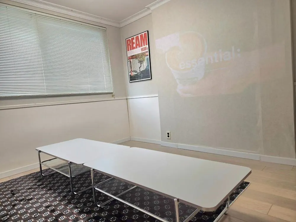 *** Wisma tamu Eulwangri Hana Pension Incheon Korsel