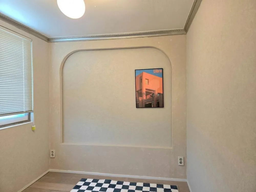 Eulwangri Hana Pension Incheon 3*,